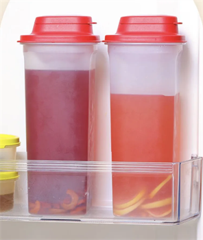 Контейнер «Универсал» (2л) с ситом красная крышка - фото 16494